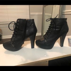 Leather Heeled platform booties